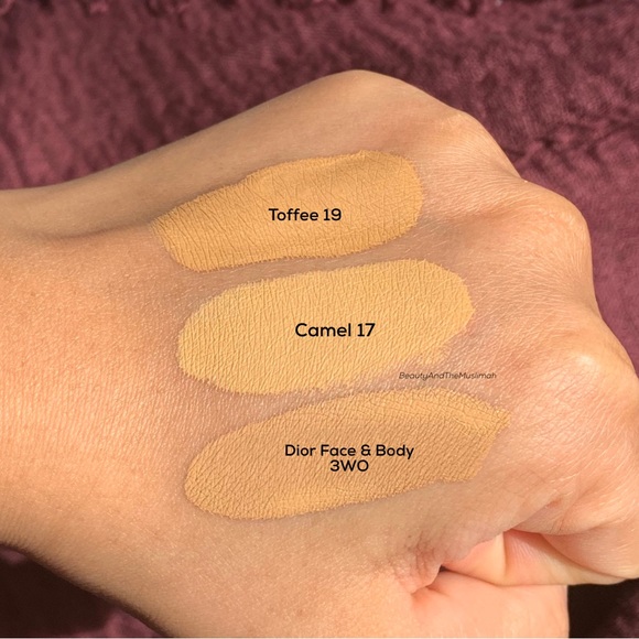Bare Minerals Bare Pro Foundation - Picture 2 of 5